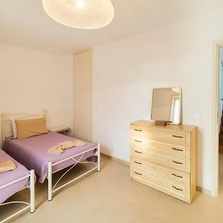 Neben Orangenbaum-obstgarten By Interhome Holiday home