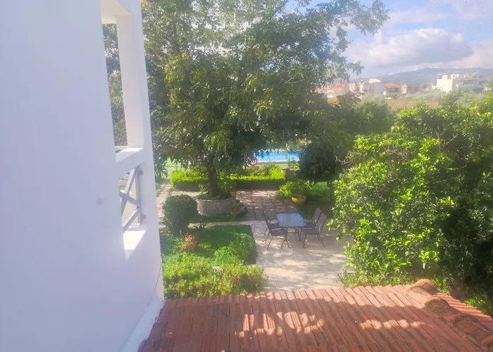 Neben Orangenbaum-obstgarten By Interhome Vrachati